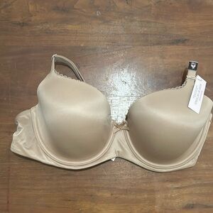 NWT Body by Victoria bra in 36D